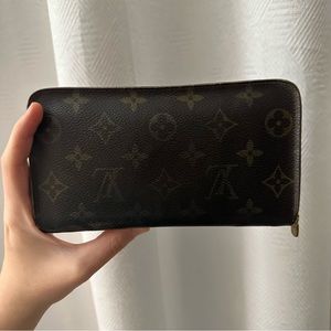 Louis Vuitton Wallet